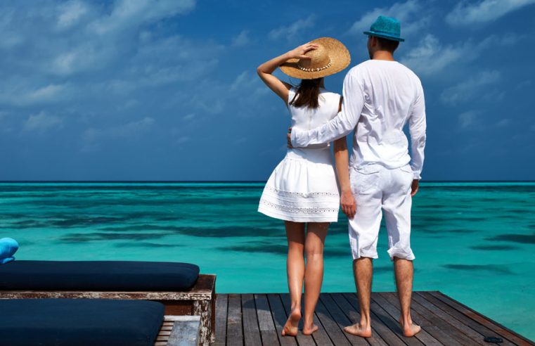 Tropical Maldives Meets Temperate Japan in Reisezeit Insights